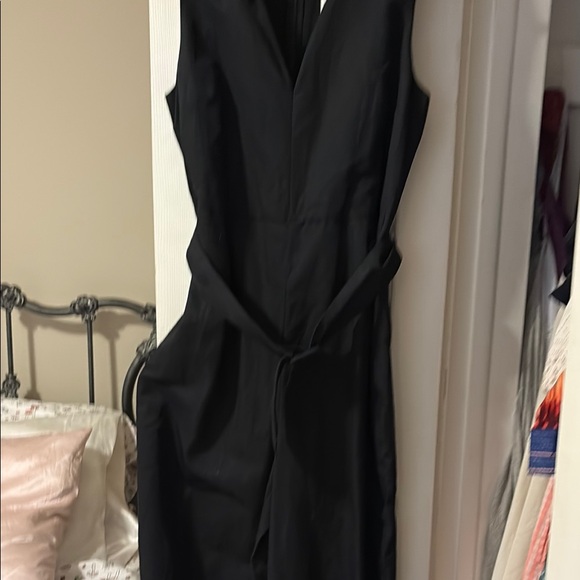 Banana Republic Black Wide-Leg Jumpsuit for Versatile Style - Picture 2 of 6